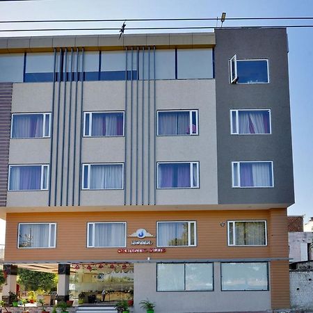 Hotel Signetic Blue Bhopal Buitenkant foto
