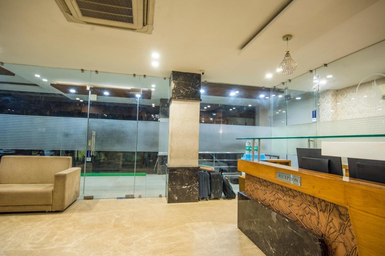 Hotel Signetic Blue Bhopal Buitenkant foto